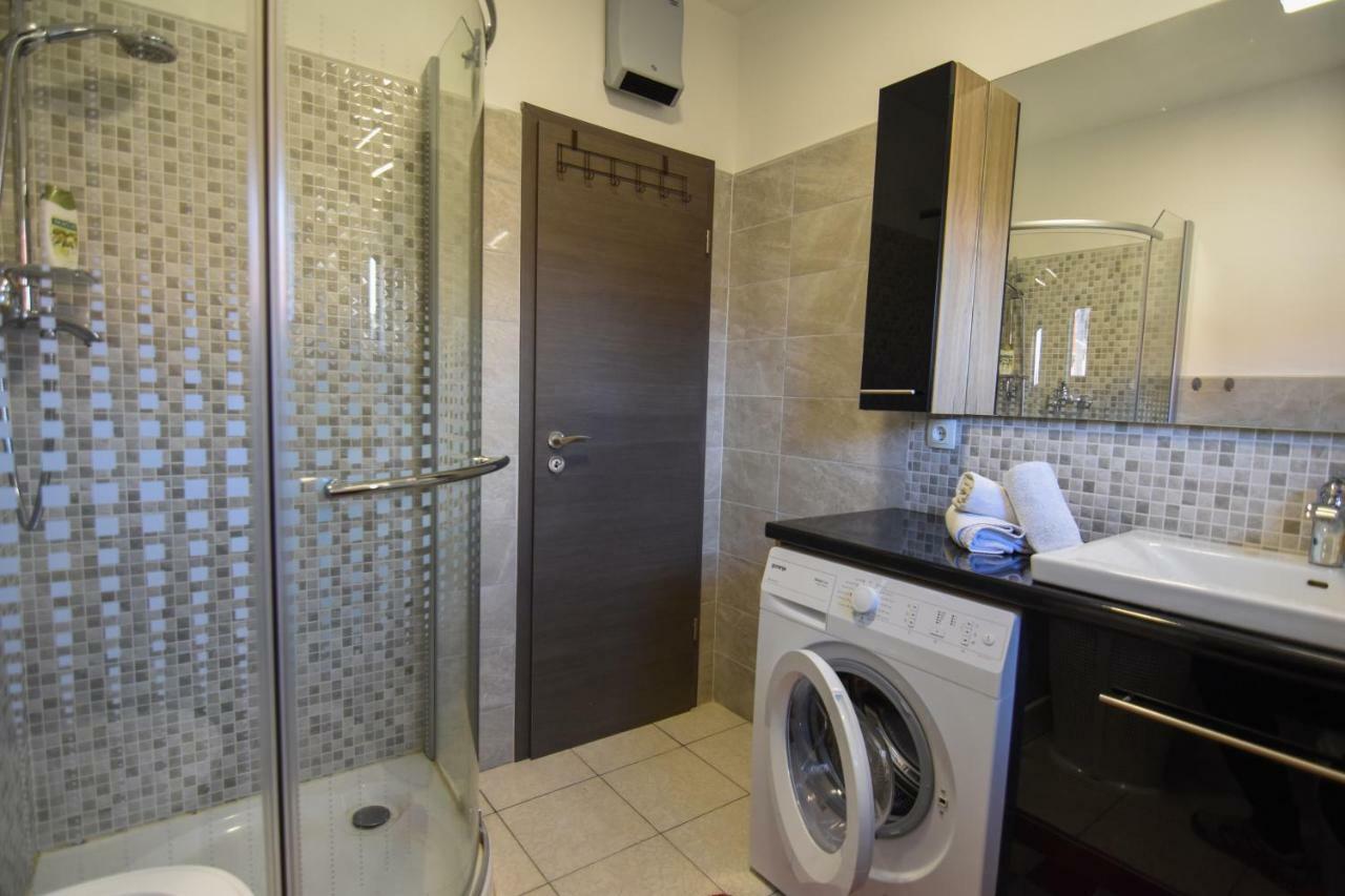 F-Holiday Apartment Zadar Exterior photo