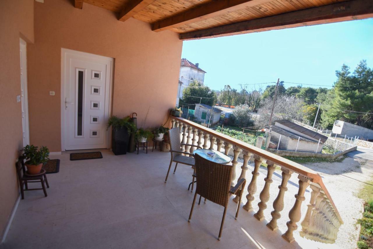 F-Holiday Apartment Zadar Exterior photo