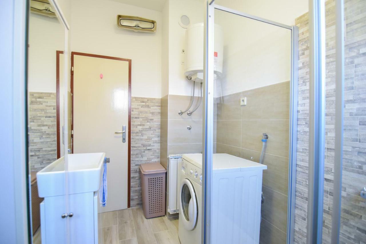 F-Holiday Apartment Zadar Exterior photo